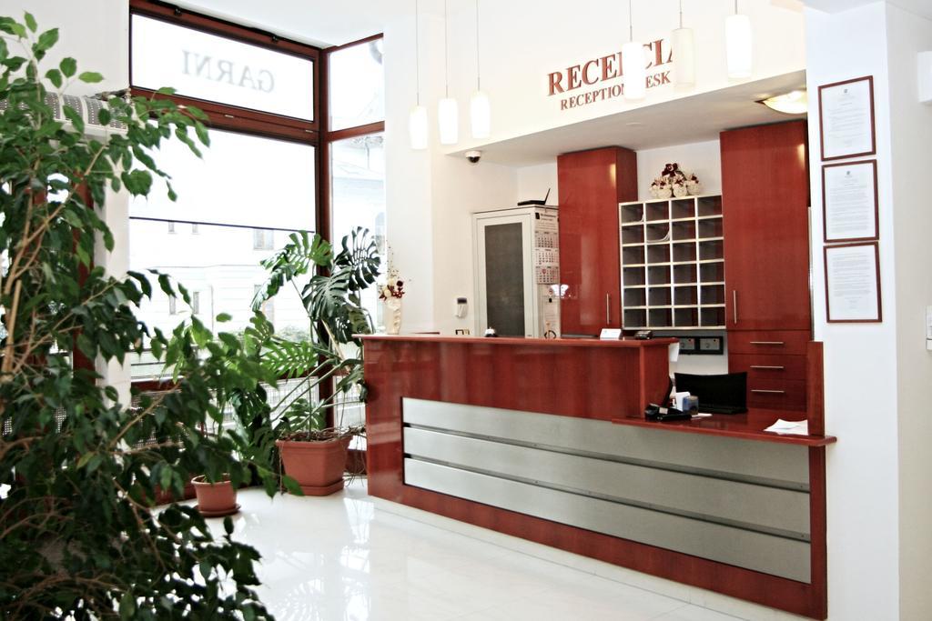 Garni Hotel Praha Trencianske Teplice Luaran gambar