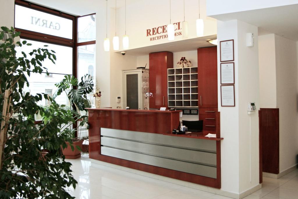 Garni Hotel Praha Trencianske Teplice Luaran gambar