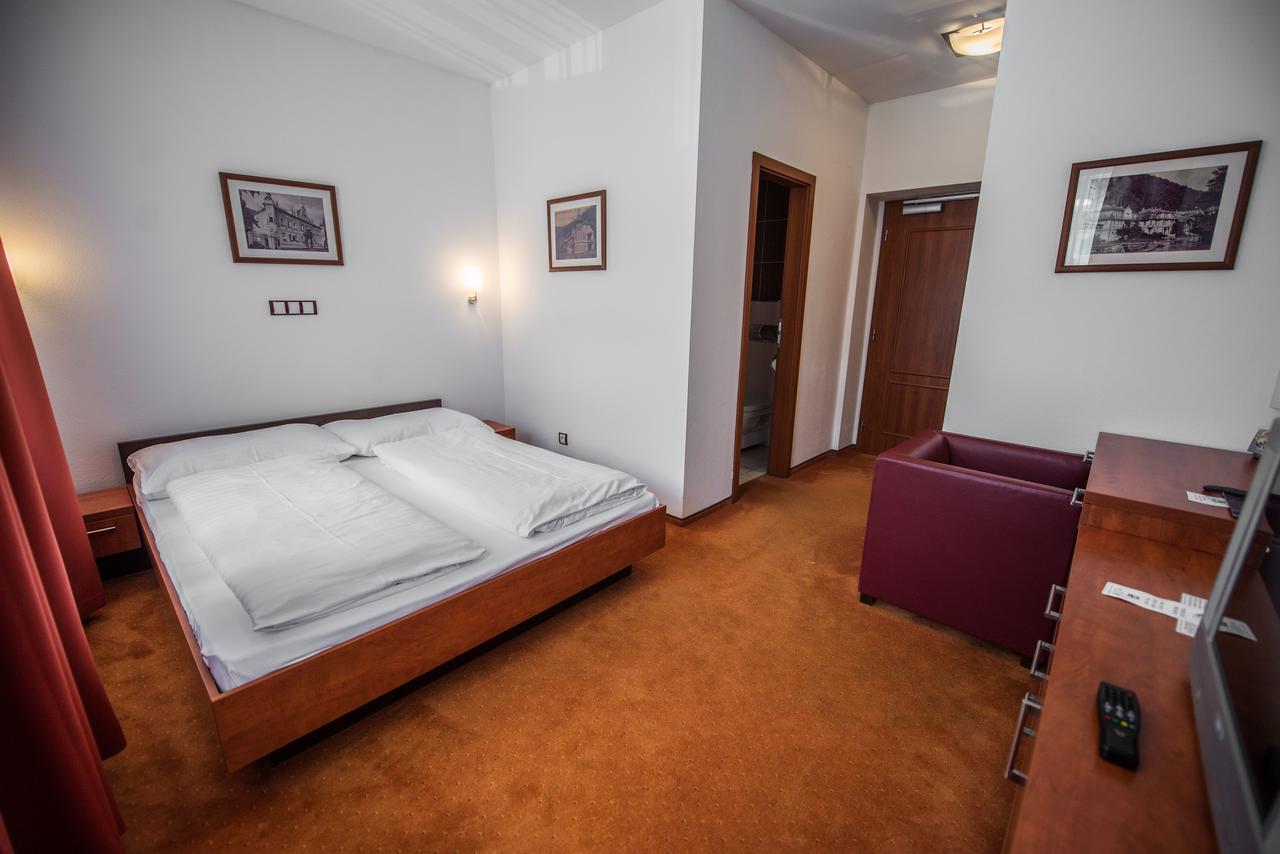 Garni Hotel Praha Trencianske Teplice Luaran gambar