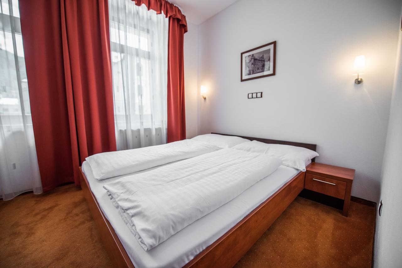 Garni Hotel Praha Trencianske Teplice Luaran gambar