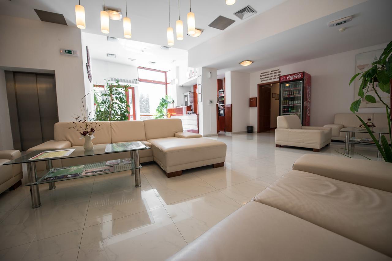 Garni Hotel Praha Trencianske Teplice Luaran gambar